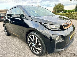 BMW i3 gereserveerd Comf Ad 94Ah 33kwh 170pk aut - pano - nap - harman/kardon - keyless -navi - cam - front + line assist - 19 inch - carbon picture 5