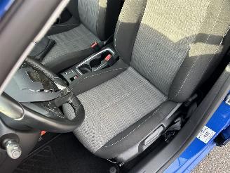 Opel Corsa 1.2T 102pk 8-traps aut + f1 Editon - 82dkm nap - apple carplay - line assist - airco - cruise - lmv picture 44