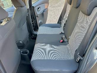 Toyota Yaris Gereserveerd 1.5 Hybrid 89pk automaat Aspiration 5drs - 52dkm nap - navi - camera - clima - cruise - facelift - rijdbaar picture 24