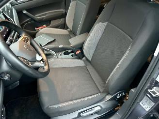 Volkswagen Polo Gereserveerd 1.0 TSI 95pk 7-traps aut + f1 Life Edition 5drs - nap - navi - camera - carplay - front + line assist picture 39