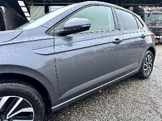 Volkswagen Polo Gereserveerd 1.0 TSI 95pk 7-traps aut + f1 Life Edition 5drs - nap - navi - camera - carplay - front + line assist picture 87