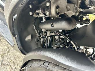 Piaggio MP3 500 Lt Sport ABS 39pk - akrapovic - matzwart - abs - asr - nieuwe banden - recent beurt gehad - rijdbaar picture 42