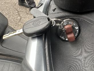 Piaggio MP3 500 Lt Sport ABS 39pk - akrapovic - matzwart - abs - asr - nieuwe banden - recent beurt gehad - rijdbaar picture 27