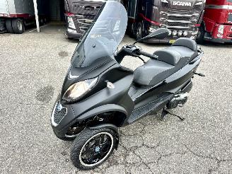 Piaggio MP3 500 Lt Sport ABS 39pk - akrapovic - matzwart - abs - asr - nieuwe banden - recent beurt gehad - rijdbaar picture 40