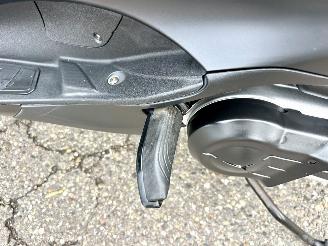 Piaggio MP3 500 Lt Sport ABS 39pk - akrapovic - matzwart - abs - asr - nieuwe banden - recent beurt gehad - rijdbaar picture 51