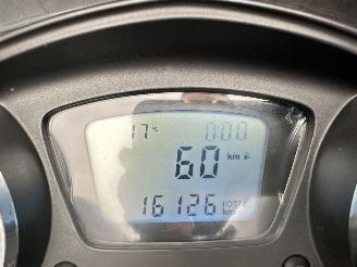 Piaggio MP3 500 Lt Sport ABS 39pk - akrapovic - matzwart - abs - asr - nieuwe banden - recent beurt gehad - rijdbaar picture 56