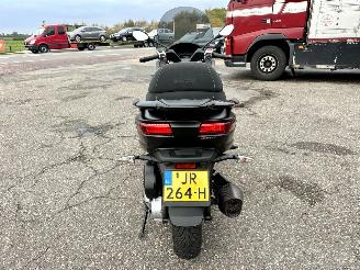 Piaggio MP3 500 Lt Sport ABS 39pk - akrapovic - matzwart - abs - asr - nieuwe banden - recent beurt gehad - rijdbaar picture 6