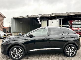 Schadeauto Peugeot 3008 1.6 HYbrid 225 Blue L. Allure 8-traps aut 2021/11