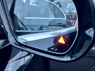 Mercedes E-klasse 220D 194pk 9-traps aut + f1 Excl Line - widescreen - front + line + side assist - cam - navi - sfeerverl picture 6