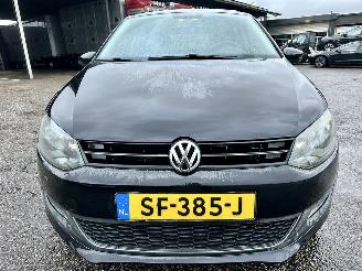 Volkswagen Polo 1.2 TSI 105pk 6-bak Highline 5drs - pano - airco - cruise - pdc - lmv - 4x elektr ramen - alcantara picture 3