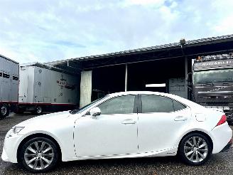 Schadeauto Lexus IS 300H 2.5 Hybrid Business Line Pro 2016/9