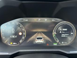 Lynk & Co 01 1.5 Plug-In Hybrid 7-Traps aut - nap - pano - navi - 360cam - stoelverw - 20inch - Infinity - pdc v+a picture 17