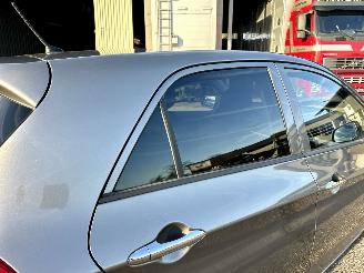 Kia Picanto 1.0 CVVT 69pk First Ed 5drs - 40dkm nap - 1e eig - clima - cruise - lmv - 4x elektr ram - aux - usb - led picture 69