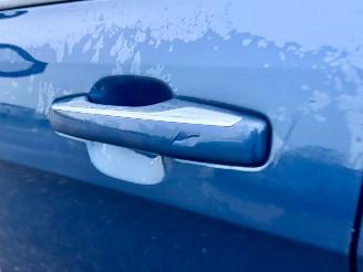 Lynk & Co 01 1.5 Plug-In Hybrid 7-Traps aut - pano - navi - 360cam - stoelverw - 20inch - Infinity - pdc v+a picture 10