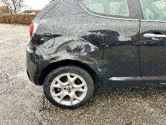 Alfa Romeo MiTo 1.4i 79pk 6-bak Distinctive - airco - elektr ramen + spiegels - lmv - radio - boekjes + sleutels compl picture 63