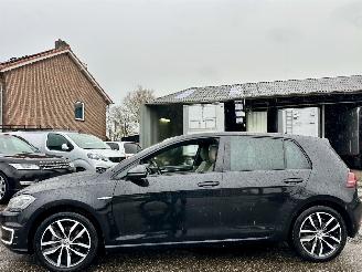 Unfallwagen Volkswagen e-Golf 7.5 aut Highl - nap - virtual - keyless - leer - stoelverw - sfeerverl - cam - front + line + side assist 2018/3