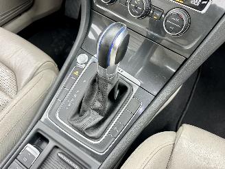 Volkswagen e-Golf 7.5 aut Highl - nap - virtual - keyless - leer - stoelverw - sfeerverl - cam - front + line + side assist picture 17