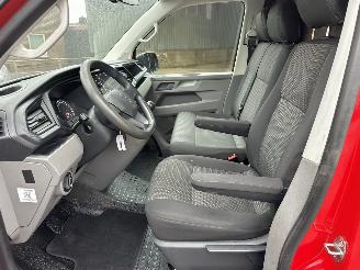 Volkswagen Transporter 2.0 TDI 150pk 6-bak Lang 3pers - 2x schuifdeur - nap - camera - navi - airco - cruise - pdc - trekh - facelift picture 29