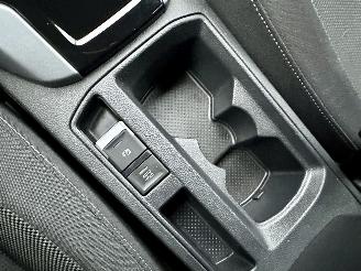 Volkswagen T-Roc Gereserveerd 1.5 TSI 150pk 7-Traps aut Life - 7dkm nap - navi - cam - virtual - front + line + park assist - keyless picture 32