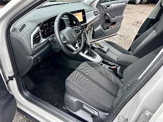 Volkswagen T-Roc Gereserveerd 1.5 TSI 150pk 7-Traps aut Life - 7dkm nap - navi - cam - virtual - front + line + park assist - keyless picture 19
