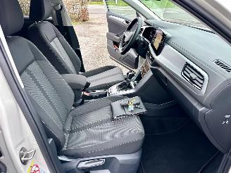 Volkswagen T-Roc Gereserveerd 1.5 TSI 150pk 7-Traps aut Life - 7dkm nap - navi - cam - virtual - front + line + park assist - keyless picture 36