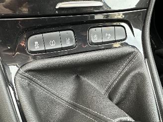 Opel Grandland X 1.2 Turbo 131pk 6-bak Online Edition - nap - navi - clima - cruise - pdc v+a - carplay - privacy glass picture 17