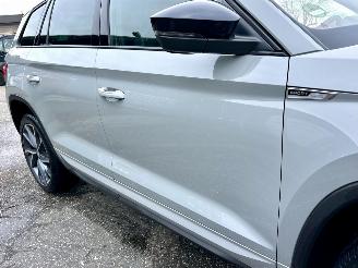 Skoda Kodiaq 1.5 TSI 150pk 7-traps aut Sportline Bus - nap - nardo grey - keyless - virtual - sfeerverl - nav - cam - memory picture 101