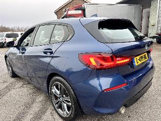 BMW 1-serie Gereserveerd 118i 136pk 7-Traps aut High Exe - nap - virtual - nav - cam - front + line + park assist - leer + stoelverw - sfeerverl picture 6