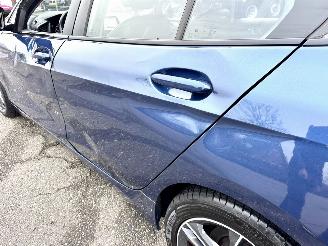 BMW 1-serie Gereserveerd 118i 136pk 7-Traps aut High Exe - nap - virtual - nav - cam - front + line + park assist - leer + stoelverw - sfeerverl picture 86