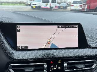 BMW 1-serie Gereserveerd 118i 136pk 7-Traps aut High Exe - nap - virtual - nav - cam - front + line + park assist - leer + stoelverw - sfeerverl picture 18