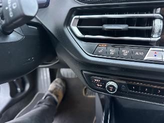 BMW 1-serie Gereserveerd 118i 136pk 7-Traps aut High Exe - nap - virtual - nav - cam - front + line + park assist - leer + stoelverw - sfeerverl picture 43