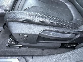 BMW 1-serie Gereserveerd 118i 136pk 7-Traps aut High Exe - nap - virtual - nav - cam - front + line + park assist - leer + stoelverw - sfeerverl picture 53