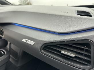 Volkswagen ID.3 58kWh 204pk aut First Plus - nap - navi - cam - keyless - 19 inch - stuurverw - front + line assist - sfeerverl picture 15