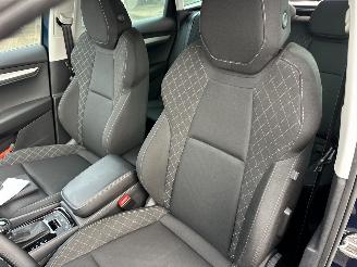 Skoda Karoq 1.5 TSI 150pk 7-Traps aut Bus.Edition - nap - navi - stoelverw - pdc - front assist - keyless - inkl trekh picture 16