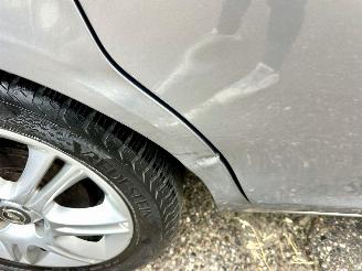 Opel Corsa 1.4-16V 101pk Cosmo 5drs - pano - nap - clima - cruise - half leer - pdc - licht + regens + dimmend binnenspiegel picture 13