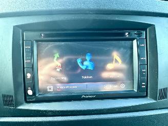 Volkswagen Crafter 30 2.0 TDI 109pk 6-bak L2/H2 Bleum. euro5 - nap - navi - 3 pers - clima - cruise - distr+wp vernieuwd 173dkm picture 30