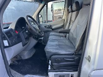 Volkswagen Crafter 30 2.0 TDI 109pk 6-bak L2/H2 Bleum. euro5 - nap - navi - 3 pers - clima - cruise - distr+wp vernieuwd 173dkm picture 40