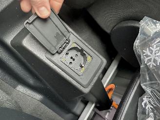 Volkswagen Caddy 1.5 TSI 116pk 7-traps aut Highl - nap - virtual - standkachel - nav - cam - front + line + side + park assist picture 20