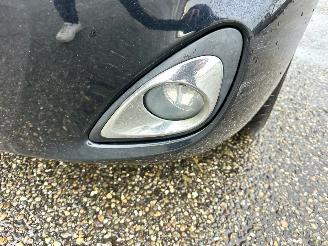 Nissan Micra gereserveerd 1.2i 80pk Connect Edition 5drs - navi - clima - cruise - pdc v+a - licht + regensensor - gebruikerssporen picture 12