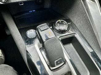 Peugeot 5008 1.2T 131pk 6-traps aut + F1 Crossway 7Pers - navi - leer - virtual - camera v+a - line + side assist - 50dkm picture 55