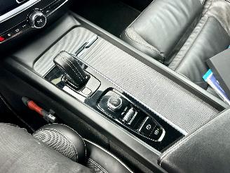 Volvo V-60 2.0 B4 Hybrid 8-traps aut R-Design - nap - virtual - leer - stuur + stoelverw - trekh - front + line + side assist picture 39