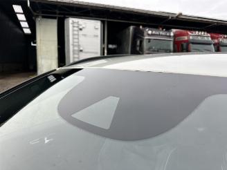 Volvo V-60 2.0 B4 Hybrid 8-traps aut R-Design - nap - virtual - leer - stuur + stoelverw - trekh - front + line + side assist picture 104