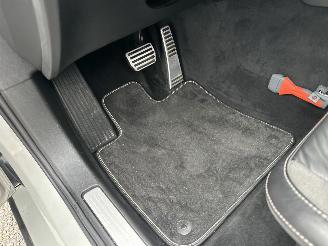 Volvo V-60 2.0 B4 Hybrid 8-traps aut R-Design - nap - virtual - leer - stuur + stoelverw - trekh - front + line + side assist picture 46