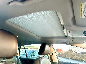 Volkswagen Golf 1.2 TSI 105pk 6-bak Highl 5drs - pano - nap - xenon - massage - navi - stoelverw - half leer - bearlock picture 35