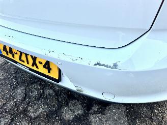 Volkswagen Golf 1.2 TSI 105pk 6-bak Highl 5drs - pano - nap - xenon - massage - navi - stoelverw - half leer - bearlock picture 10