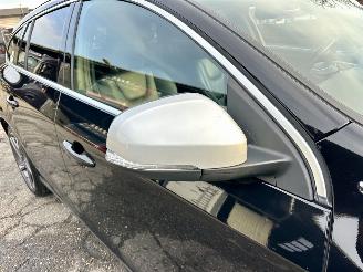 Volvo V-60 2.4 D5 Hybrid aut AWD R-Design - schuifdak - leer - nav - cam - front + line + side assist - harman/kardon picture 94