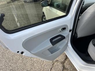 Seat Mii 1.0i 75pk Style Chic 5drs - pano - nap - navi - city safety system - pdc - stoelverw - cruise contr picture 44