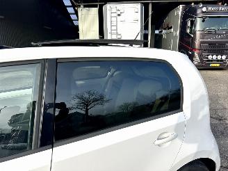 Seat Mii 1.0i 75pk Style Chic 5drs - pano - nap - navi - city safety system - pdc - stoelverw - cruise contr picture 96