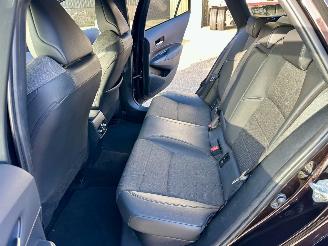 Toyota Corolla Touring sports 1.8 Hybrid aut Dynamic - nap - keyless - navi - cam - trekh - front + line assist - pdc v+a picture 26