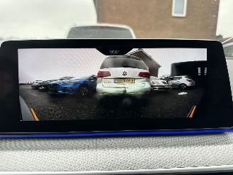 BMW 5-serie 540i 340pk aut + f1 High Exe M-Sport - schuifdak - hud - softclose - b&w - 360cam - stoelvent - stuurverw picture 40
